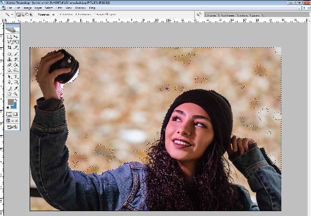 How to use magic wand tool in Photoshop